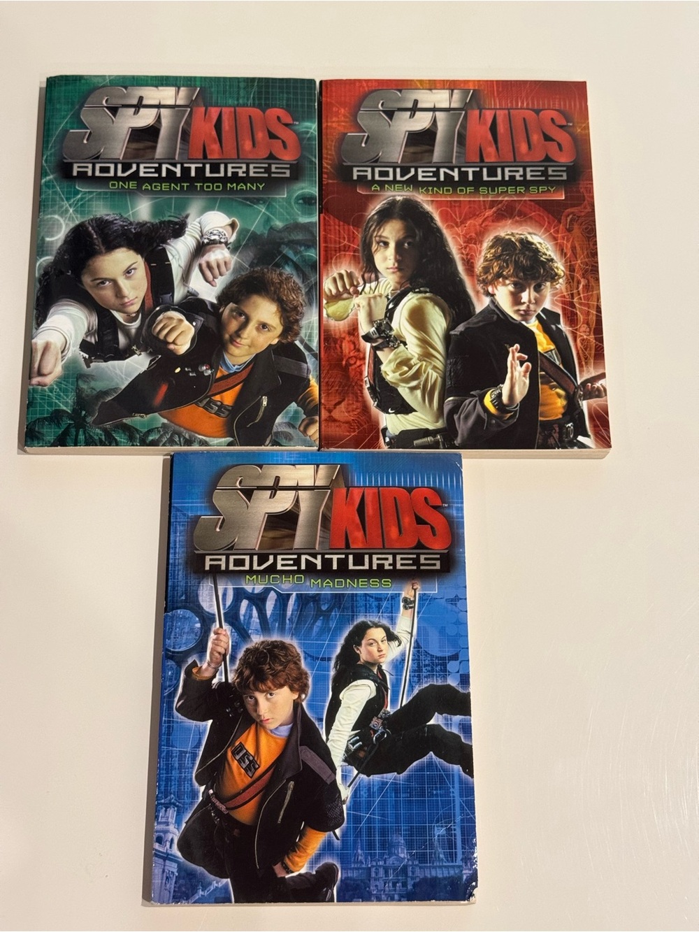 Lot of 3 Spy Kids Adventures #1-3 One Agent Too Many, Super Spy, Mucho Madness
